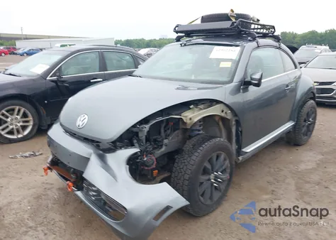 2014 Volkswagen Beetle 2.0L Tdi from USA, damaged, VIN 3VWRL7AT7EM610236